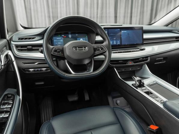 Geely Jiaji I Рестайлинг с пробегом 2022 года, цена 2 350 000 рублей, 75174 км, минивэн, Автокод Объявления