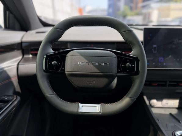 JETOUR DASHING I с пробегом 2023 года, цена 1 949 000 рублей, 33000 км, внедорожник, Автокод Объявления
