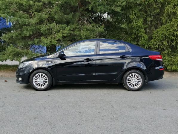 Kia Rio III Рестайлинг с пробегом 2015 года, цена 890 000 рублей, 132000 км, седан, Автокод Объявления
