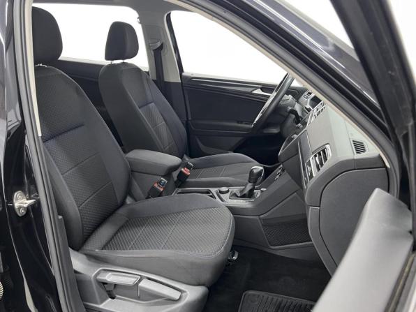 Volkswagen Tiguan II с пробегом 2021 года, цена 3 149 000 рублей, 93685 км, внедорожник, Автокод Объявления