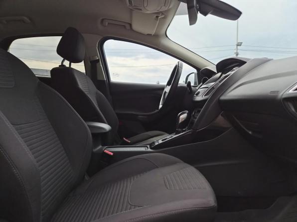 Ford Focus III Рестайлинг с пробегом 2018 года, цена 1 400 000 рублей, 123004 км, хэтчбек, Автокод Объявления