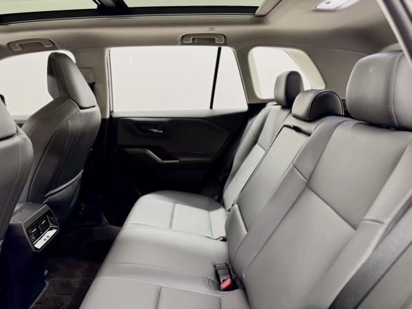 Toyota RAV4 VI (XA60) с пробегом 2026 года, цена 4 400 000 рублей, 19 км, внедорожник, Автокод Объявления