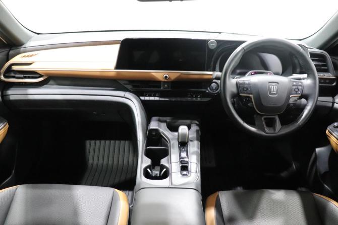 Toyota Crown XVI (S230) с пробегом 2022 года, цена 5 550 000 рублей, 29819 км, хэтчбек, Автокод Объявления