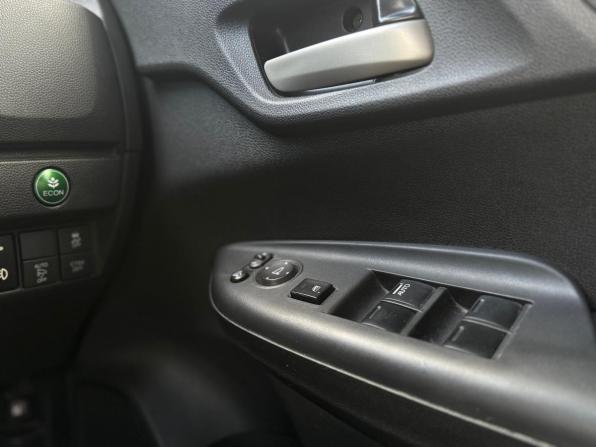 Honda Fit III с пробегом 2016 года, цена 1 050 000 рублей, 148951 км, хэтчбек, Автокод Объявления