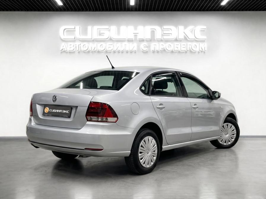 Volkswagen Polo V Рестайлинг Кемерово  - изображение 4