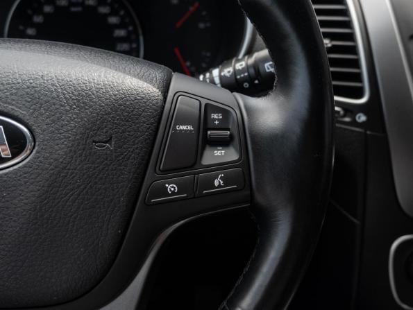 Kia Sorento II Рестайлинг с пробегом 2019 года, цена 2 380 000 рублей, 62907 км, внедорожник, Автокод Объявления