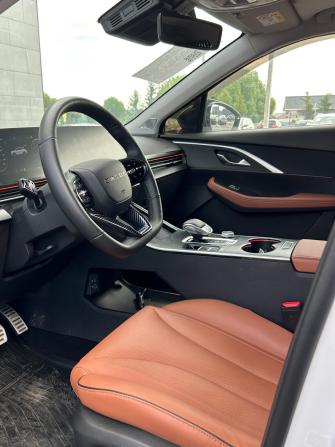 Omoda C5 I с пробегом 2023 года, цена 2 130 000 рублей, 10716 км, внедорожник, Автокод Объявления