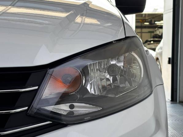 Volkswagen Polo V Рестайлинг с пробегом 2019 года, цена 955 000 рублей, 125700 км, седан, Автокод Объявления