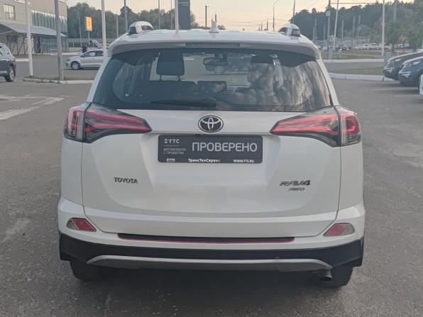 Toyota RAV4 IV (XA40) Рестайлинг с пробегом 2018 года, цена 2 190 000 рублей, 179463 км, внедорожник, Автокод Объявления
