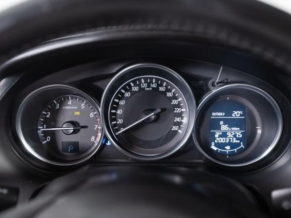 Mazda 6 III (GJ) Рестайлинг с пробегом 2015 года, цена 1 570 000 рублей, 200373 км, седан, Автокод Объявления