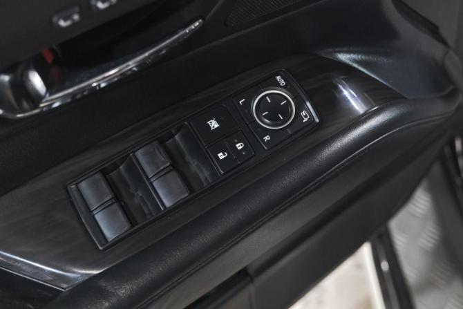 Lexus RX III с пробегом 2011 года, цена 2 199 000 рублей, 300000 км, внедорожник, Автокод Объявления