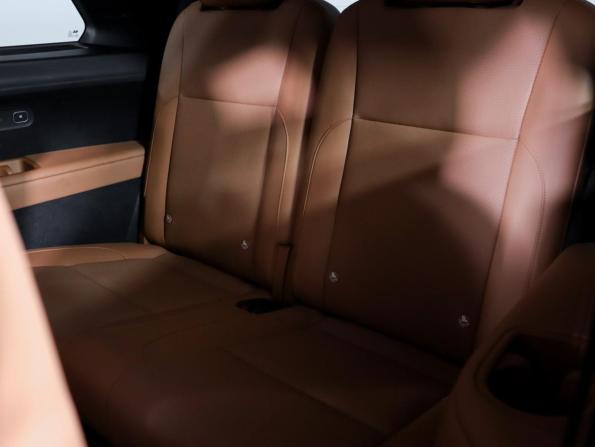Li Auto (Lixiang) L9 I Рестайлинг с пробегом 2025 года, цена 10 593 000 рублей, 13352 км, внедорожник, Автокод Объявления