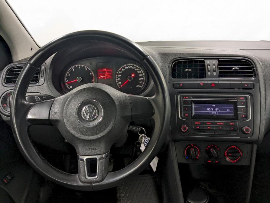 Volkswagen Polo V Москва  - изображение 21