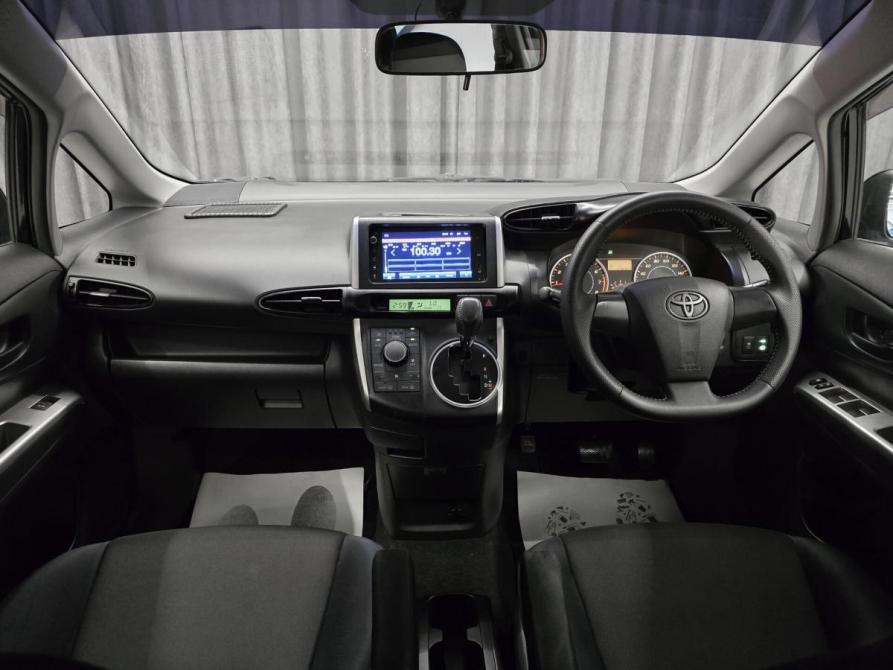 Toyota Wish II Красноярск  - изображение 12