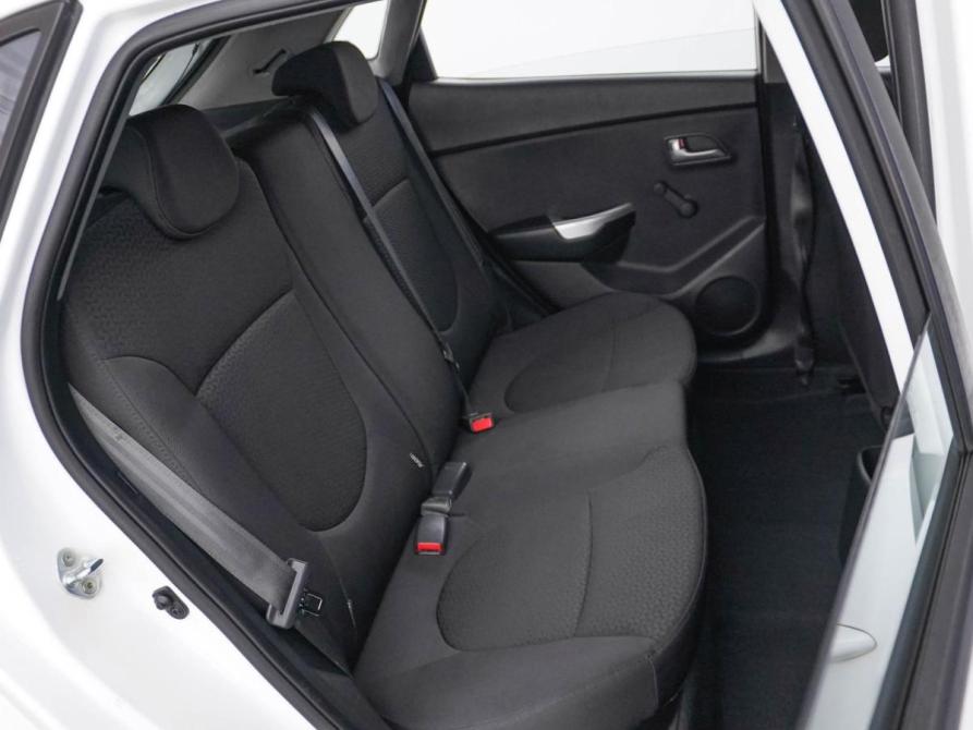 Kia Rio III Москва  - изображение 7