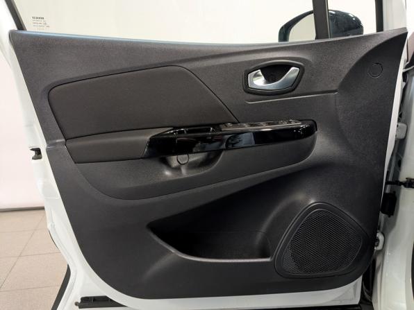Renault Kaptur I Рестайлинг с пробегом 2021 года, цена 1 575 000 рублей, 88658 км, внедорожник, Автокод Объявления