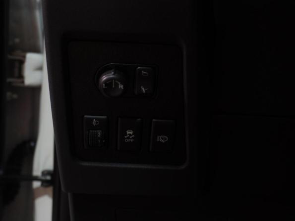 Nissan Qashqai I Рестайлинг с пробегом 2012 года, цена 1 099 000 рублей, 181617 км, внедорожник, Автокод Объявления