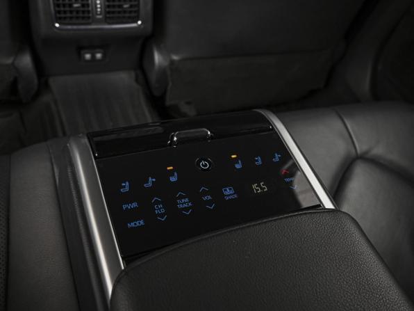 Toyota Camry VIII (XV70) с пробегом 2019 года, цена 2 999 999 рублей, 112469 км, седан, Автокод Объявления