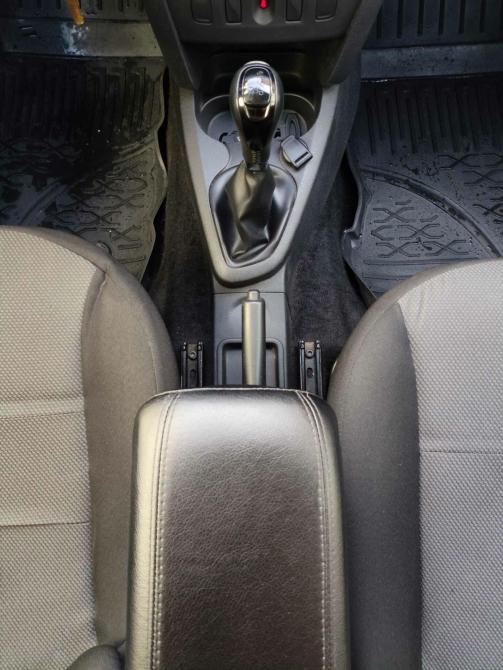Renault Logan II Санкт-Петербург  - изображение 17