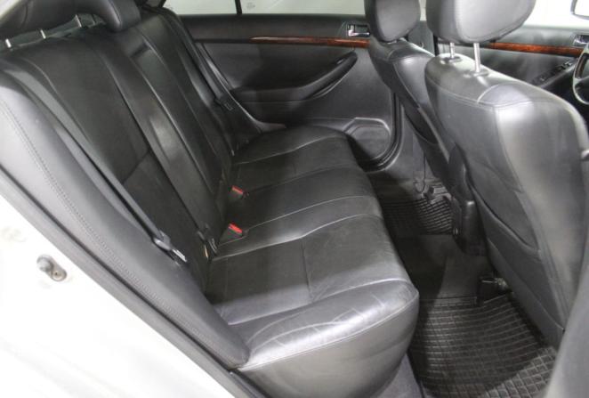Toyota Avensis II с пробегом 2005 года, цена 660 000 рублей, 213444 км, седан, Автокод Объявления