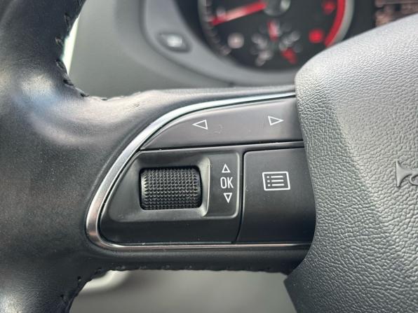Audi Q3 I (8U) с пробегом 2012 года, цена 1 390 000 рублей, 218138 км, внедорожник, Автокод Объявления