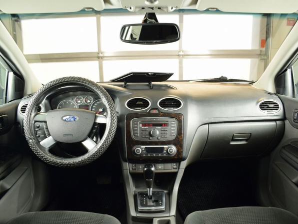 Ford Focus II с пробегом 2007 года, цена 499 995 рублей, 213755 км, хэтчбек, Автокод Объявления