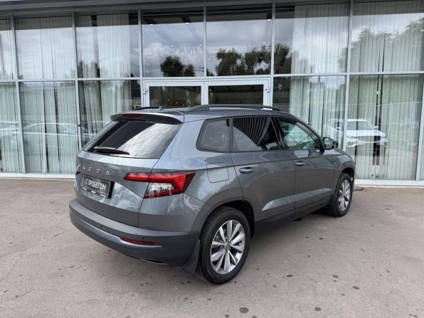 Skoda Karoq I с пробегом 2021 года, цена 2 353 000 рублей, 103111 км, внедорожник, Автокод Объявления