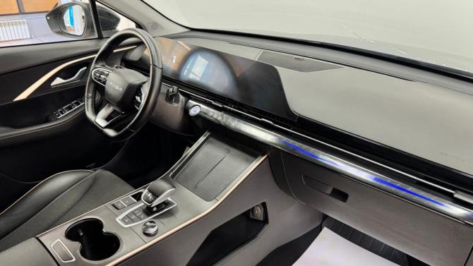 Omoda C5 I с пробегом 2024 года, цена 1 720 000 рублей, 28759 км, внедорожник, Автокод Объявления