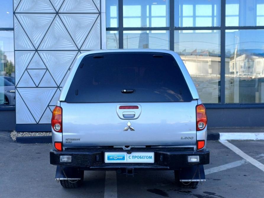 Mitsubishi L200 IV Москва  - изображение 6