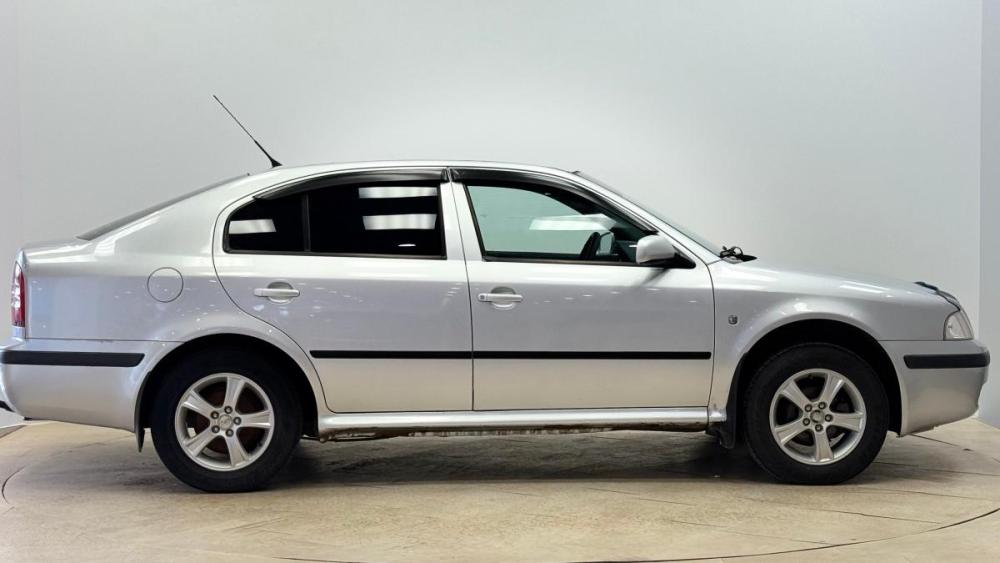 Skoda Octavia I (A4) Рестайлинг Киров  - изображение 6