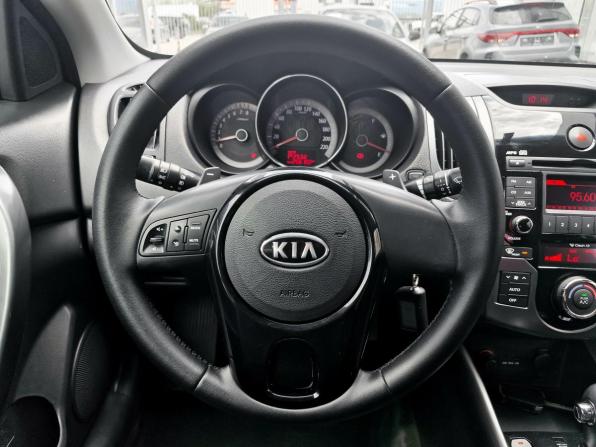 Kia Cerato II с пробегом 2012 года, цена 759 000 рублей, 256100 км, купе, Автокод Объявления