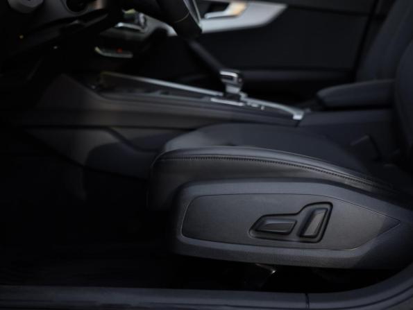 Audi A4 V (B9) Рестайлинг с пробегом 2020 года, цена 3 249 000 рублей, 22687 км, седан, Автокод Объявления