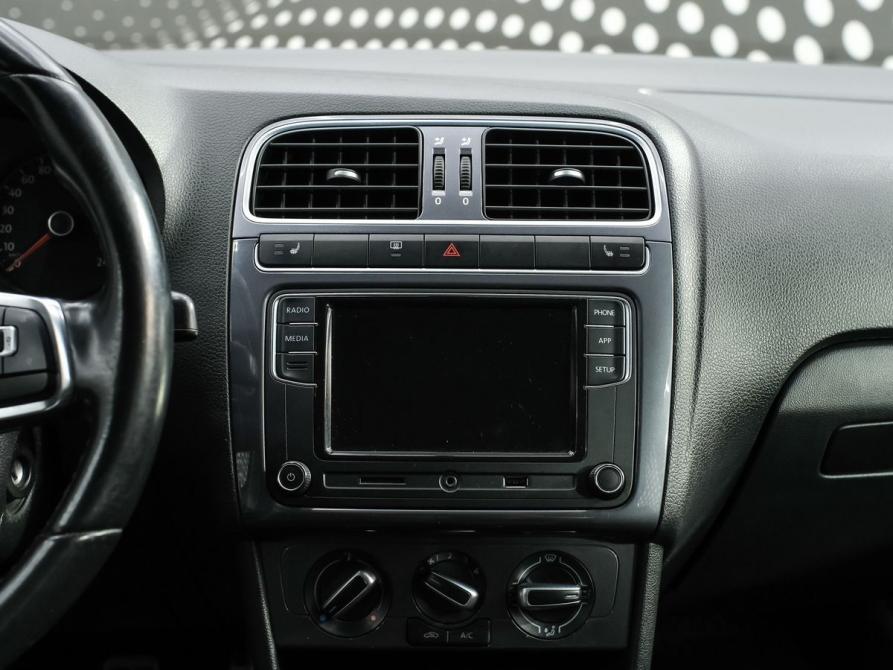 Volkswagen Polo V Рестайлинг Самара  - изображение 12