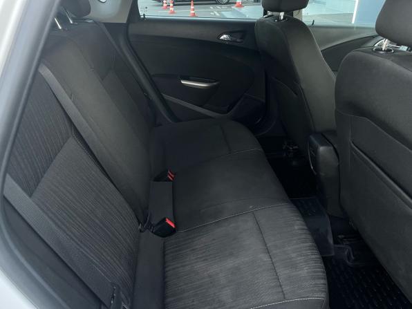 Opel Astra J с пробегом 2010 года, цена 630 000 рублей, 191000 км, хэтчбек, Автокод Объявления