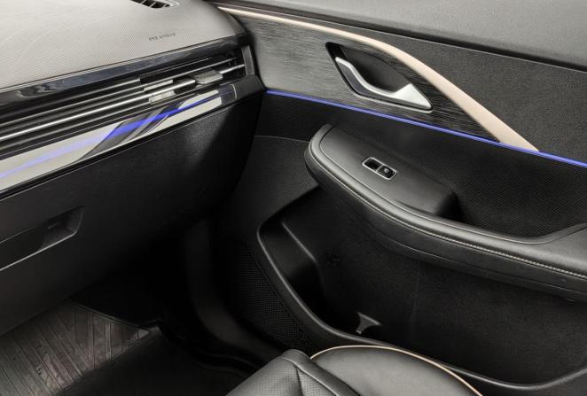 Omoda C5 I с пробегом 2022 года, цена 1 780 000 рублей, 32666 км, внедорожник, Автокод Объявления
