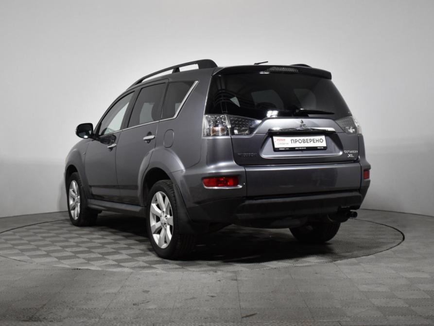 Mitsubishi Outlander II Рестайлинг Санкт-Петербург  - изображение 8