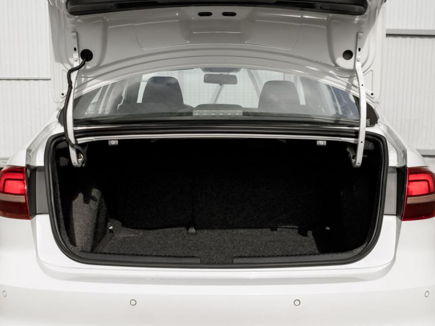 Volkswagen Jetta VI Рестайлинг Екатеринбург  - изображение 9