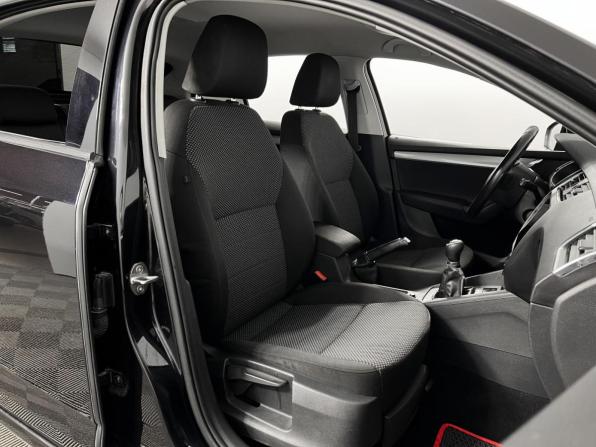 Skoda Octavia III (A7) с пробегом 2016 года, цена 1 086 200 рублей, 222151 км, лифтбек, Автокод Объявления