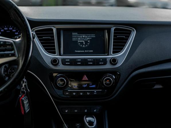 Hyundai Solaris II с пробегом 2019 года, цена 1 140 000 рублей, 94801 км, седан, Автокод Объявления