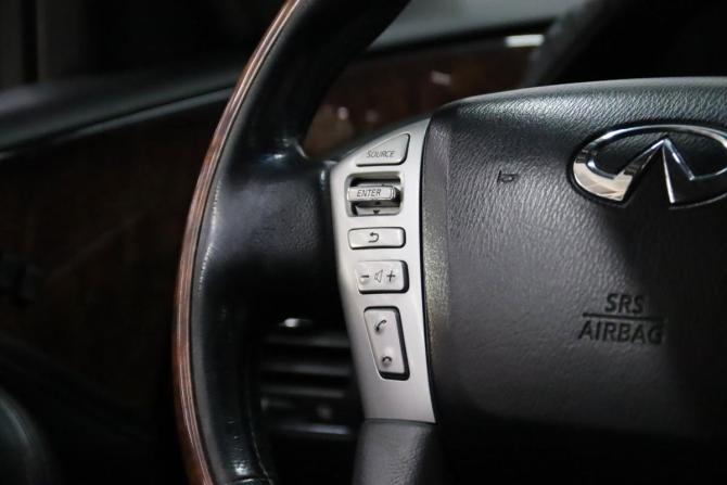 Infiniti QX80 I Рестайлинг с пробегом 2015 года, цена 2 965 650 рублей, 200882 км, внедорожник, Автокод Объявления