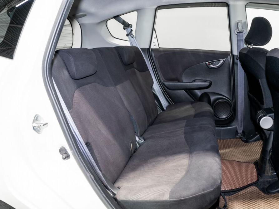 Honda Fit II Чита  - изображение 5