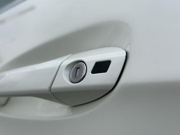 Mercedes-Benz E-Класс IV (W212 S212 C207) Рестайлинг с пробегом 2013 года, цена 1 749 000 рублей, 287293 км, седан, Автокод Объявления