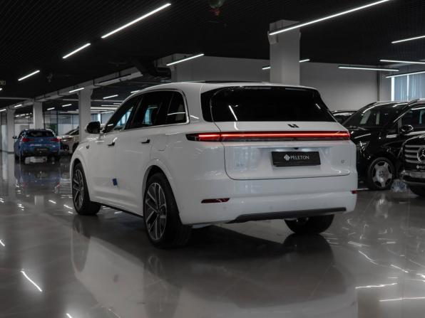 Li Auto (Lixiang) L7 I Рестайлинг с пробегом 2025 года, цена 8 800 000 рублей, 50 км, внедорожник, Автокод Объявления