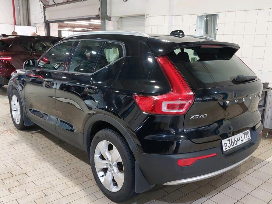 Volvo XC40 I Москва  - изображение 10