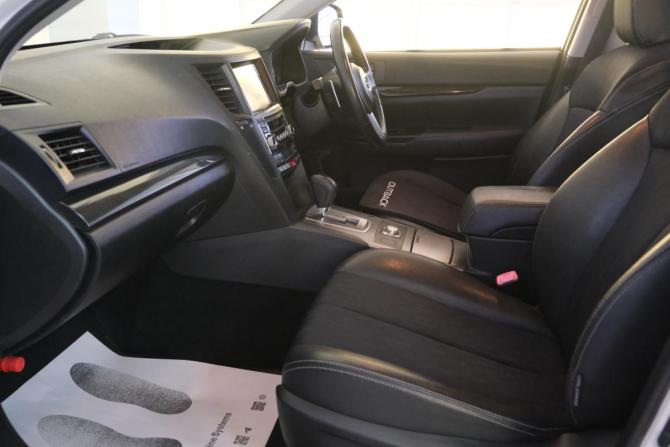Subaru Outback IV с пробегом 2011 года, цена 1 599 000 рублей, 130000 км, универсал, Автокод Объявления