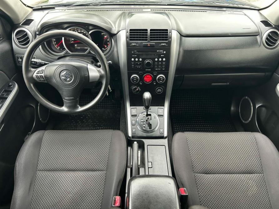 Suzuki Grand Vitara II Рестайлинг Санкт-Петербург  - изображение 11