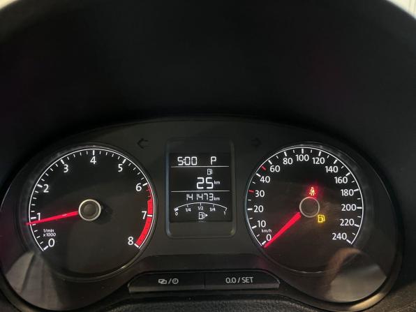 Volkswagen Polo V Рестайлинг с пробегом 2019 года, цена 1 365 000 рублей, 141471 км, седан, Автокод Объявления