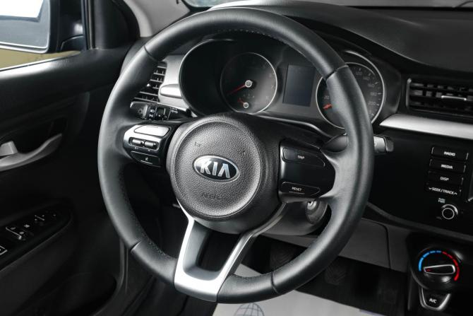 Kia Rio IV с пробегом 2017 года, цена 1 099 000 рублей, 182463 км, седан, Автокод Объявления
