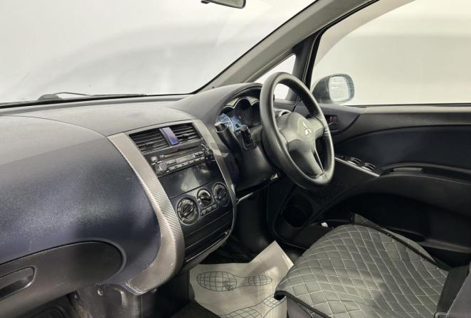 Mitsubishi Colt VI (Z20/Z30) с пробегом 2004 года, цена 349 000 рублей, 241082 км, хэтчбек, Автокод Объявления
