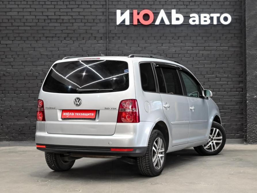 Volkswagen Touran I Рестайлинг Екатеринбург  - изображение 4
